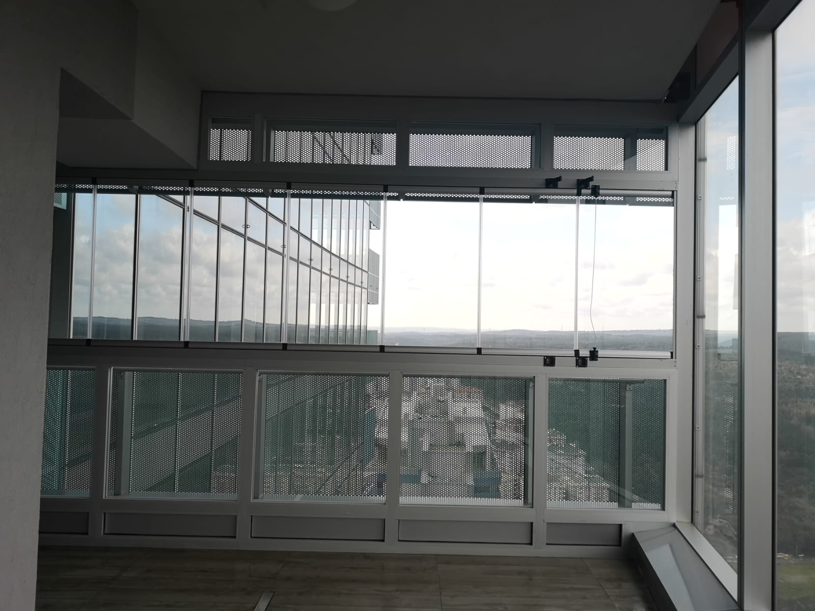 Maslak 1453 cam balkon sistemleri 3
